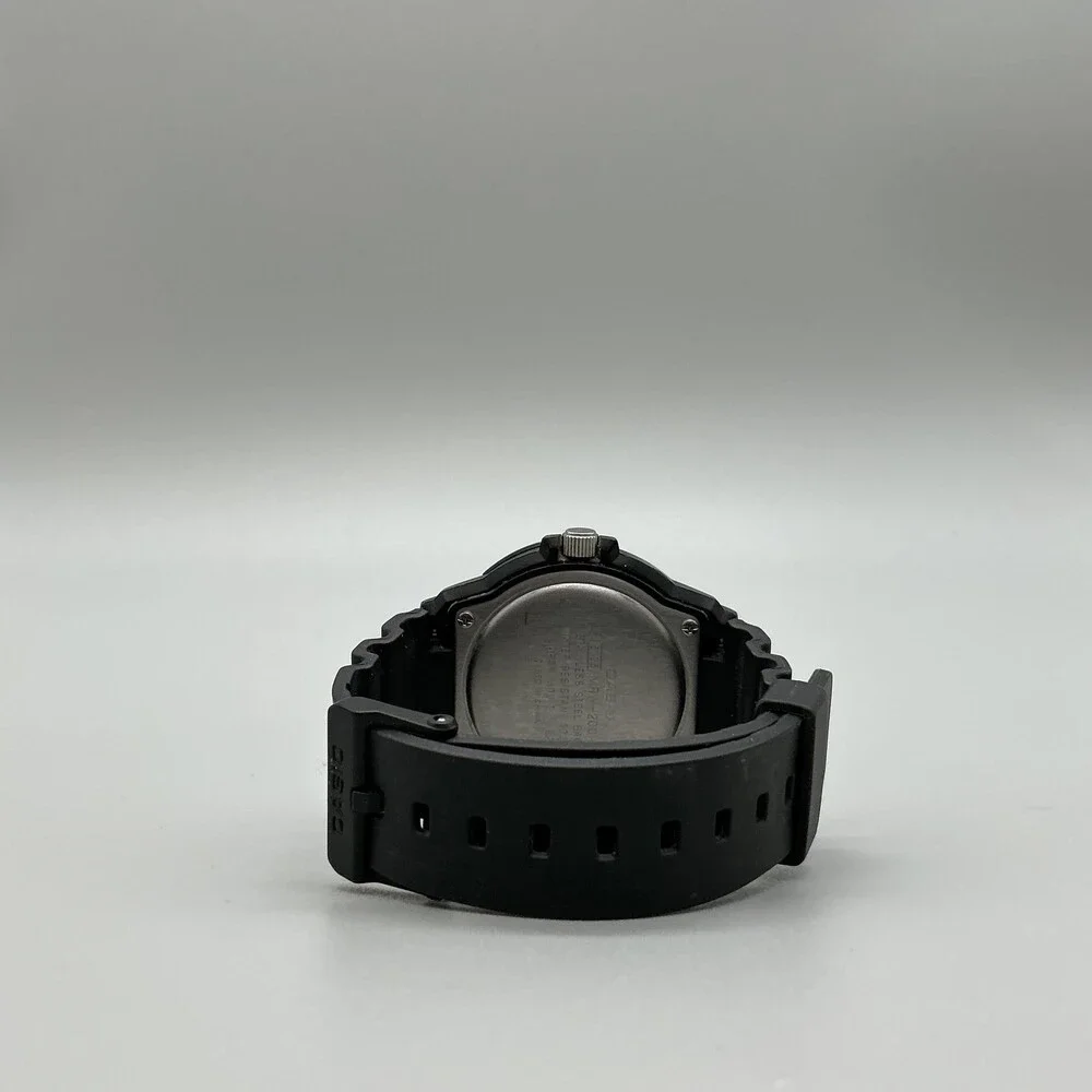 Casio 5125 MRW-200H Mens Watch 43mm White Dial Black Day Date New Battery